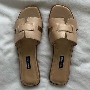 New Nine West Gianna Cutout Slide Sandal